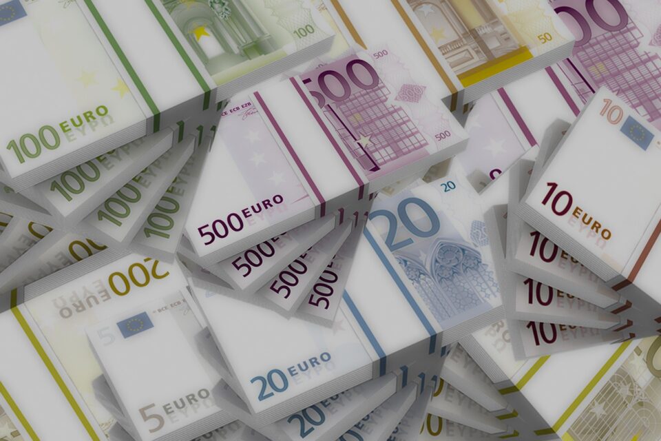 Какъв е срокът на давност на информацията в кредитния регистър – важни правила